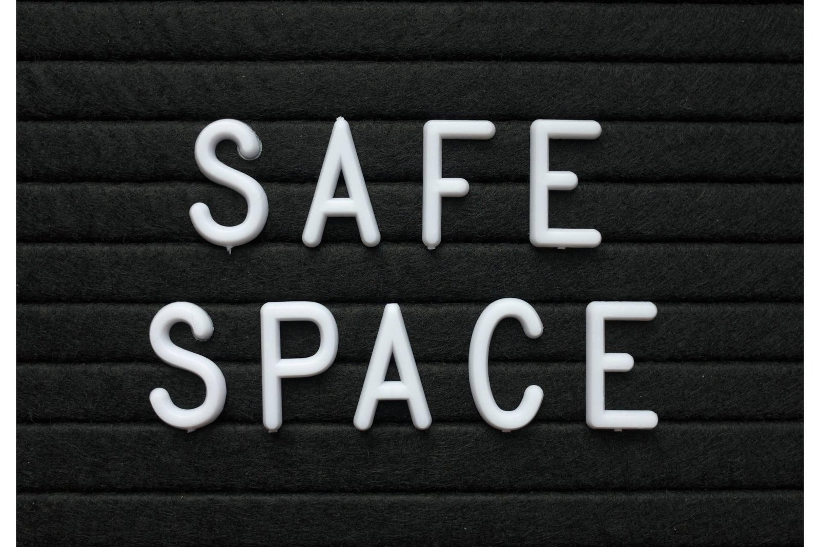 Creating Safe Spaces: Fostering Healthy Discussions in⁤ Schools and Communities